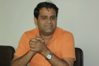यसकारण मैले विवाह गर्ने निर्णय गरेँ : मनोज गजुरेल (हेर्नुस् भिडियो )