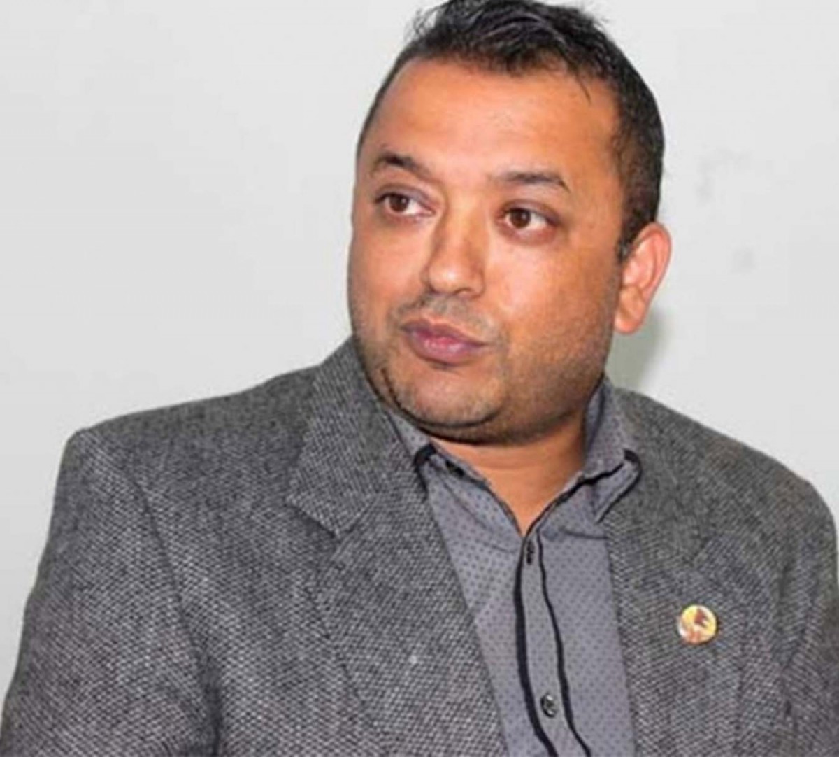 देउवालाई गगनको प्रश्न : कक्षा १२ को परीक्षा मात्र स्थगित किन ? अन्य सञ्चालन गरिनुको आधार के हो ?