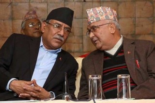 प्रचण्डको प्रस्ताव ‘लाञ्छना र आरोपपत्र’ भएकाले फिर्ता लिनुपर्ने ओलीको अडान