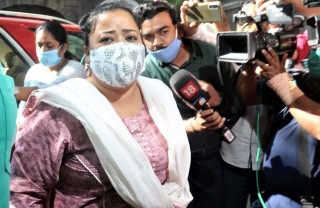 कमेडियन भारतीको जोडी जमानतमा छुटे