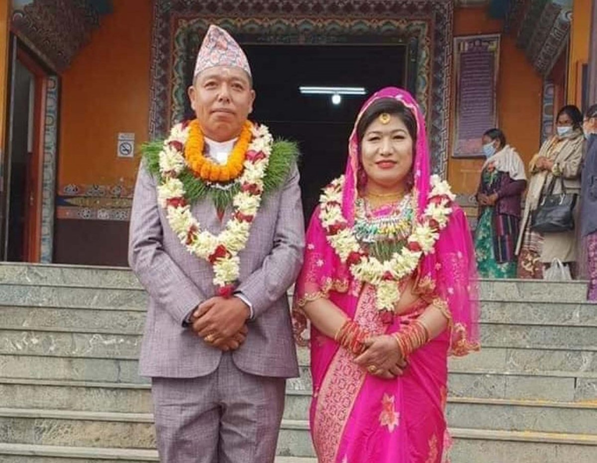 गाउँपालिका अध्यक्ष र उपाध्यक्षले कसे लगनगाँठो