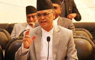 प्रतिनिधिसभा विघटनविरुद्धको रिट उपर प्रधानन्यायाधीशको एकल इजालसमा