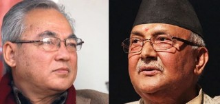 प्रधानमन्त्री ओली र गृहमन्त्री थापाबीच वालुवाटारमा भेटवार्ता