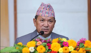 प्रचण्ड-माधव समूहका मन्त्रीलाई हटाउँदिनँ :  मुख्यमन्त्री गुरुङ