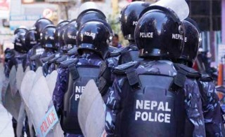 प्रहरी र स्थानीयबीच झडप, डिएसपीसहित ६ जना घाइते