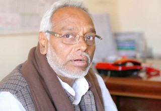 सर्वोच्चले उपप्रधानमन्त्री खाईदिएपछि हराएका राजेन्द्र महतो एकाएक भारतीय दूतावासमा किन झुल्किए ?