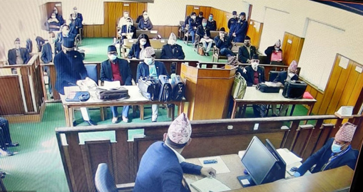 संवैधानिक इजलासमा पाखुरा सुर्कासुर्की सहितको चर्काचर्की भएपछी काटियो अडियो, यस्तो छ अबस्था  