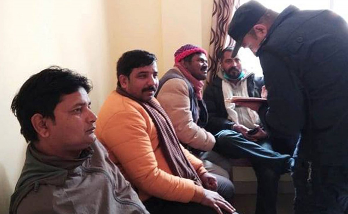 ओली समूहको कार्यक्रम बिथोल्न खोजेको भन्दै प्रचण्ड–माधव समूहका सात जना कार्यकर्ता पक्राउ