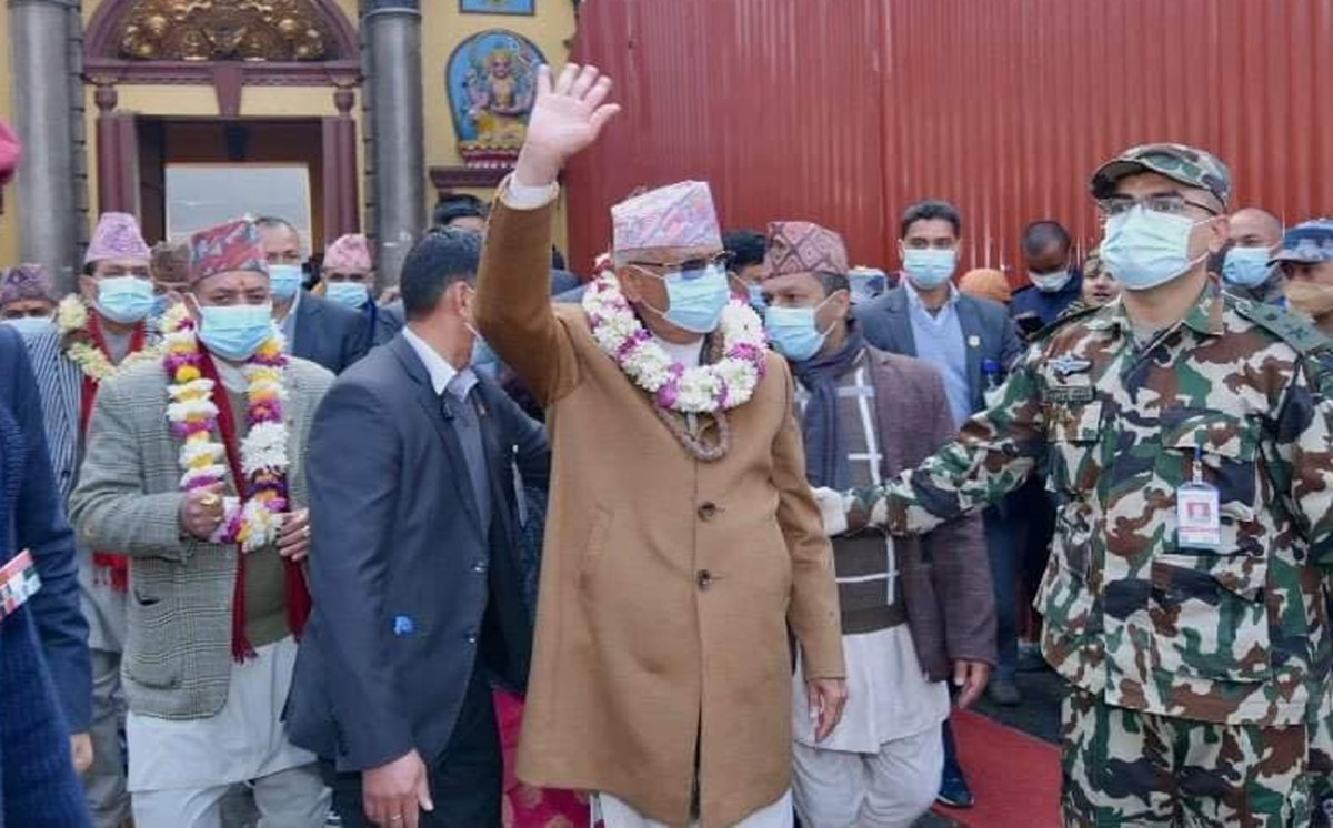 प्रधानमन्त्री ओली हिन्दु राज्य बनाउन सक्रिय रहेको खुल्यो यस्तो पोल, अब यसरी हान्दैछन् गोल 