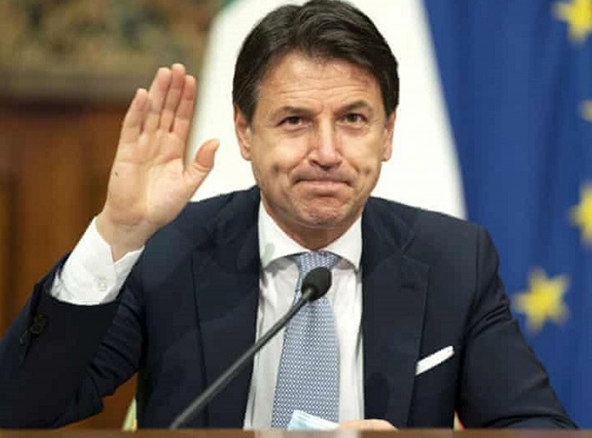 इटलीका प्रधानमन्त्रीले दिए राजिनामा