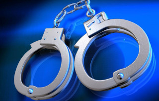 तास खेल्दै गरेको अवस्थामा सात पक्राउ