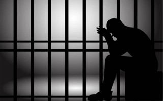 उडुस मार्दै रात काट्दै कैन्दीबन्दी