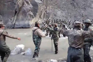 सामाजिक सञ्जालमा सीमा विवादबारे 'नकारात्मक' पोष्ट गर्ने सात जना पक्राउ