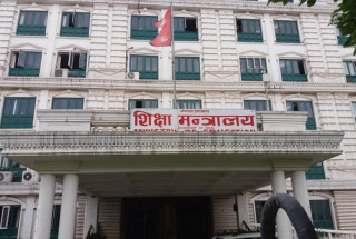 विधिवत् रुपमा शैक्षिक सत्र सुरु, शिक्षकलाई सम्पर्कमा आउन केन्द्रको आग्रह