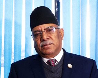 अदालतले टाउकोमा हम्मरले हानेपछि सिन्धुली आएको भन्दै प्रचण्डले सुनाए यस्तो बिलौना 