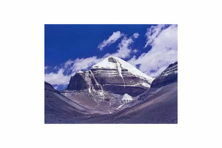 मानसरोवर कैलाश दर्शन गर्न हुम्लामा पर्यटक