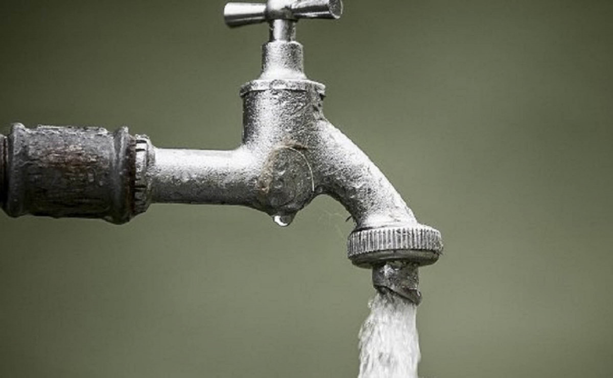 ५१औँ वर्ष पार गर्दा पनि विद्यालयमा खानेपानी समस्या