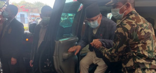 ओली र नेपाल पक्षबिच पार्टी कार्यालय धुम्बाराहीमा वार्ता सुरु