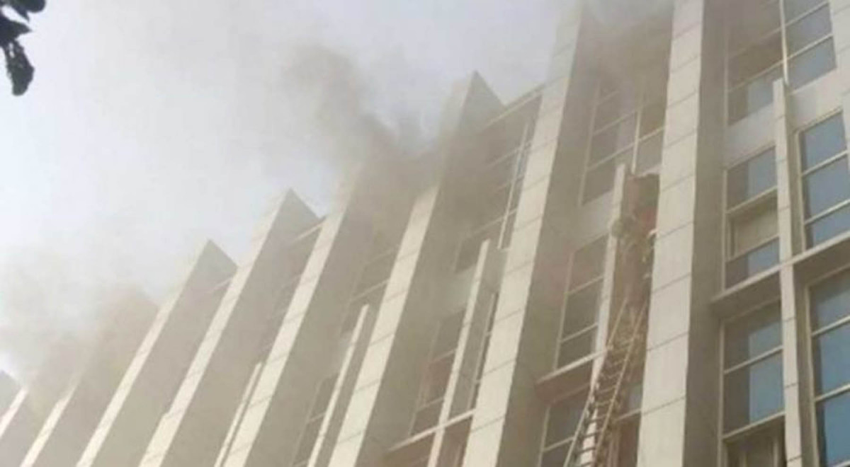 मुम्बईको एक अस्पतालमा भीषण आगलागी, ६ जनाको मृत्यु