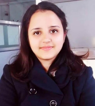 २२ बर्षकै उमेरमा शाखा अधिकृतमा फ्याट्टै नाम निकाल्नेको रजनीले दिईन यस्ता टिप्सै-टिप्स 