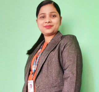 अधिकृत भएपछि श्रीमानलाई वैदेशिक रोजगारीबाट छुटाएर लोकसेवा पास गराउने श्रीमतीका यस्ता छन् अनुभव 