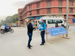 मास्क वितरण अभियान तीव्रता, एकैदिन ६५ हजारले पाए मास्क