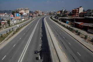 सङ्क्रमणको दोस्रो लहर, शहर रित्तियो, गाउँमा जोखिम