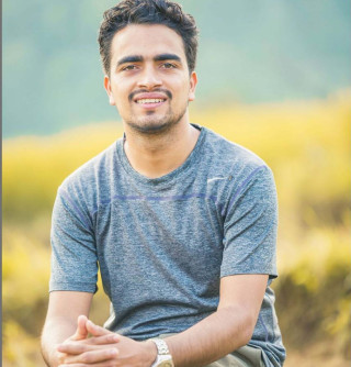 पहिलो प्रयासमै शाखा अधिकृतमा नाम निकाल्नेको यस्तो छ लोकसेवा अनुभव, जसले शिक्षण छाडेर लोकसेवा रोजे 