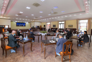 बालकोटमा एमाले स्थायी कमिटी बैठक बस्दै