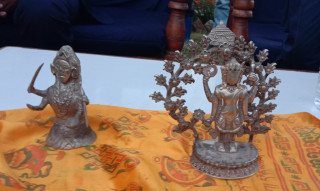 चोरी भएका मूर्ति भेटिए