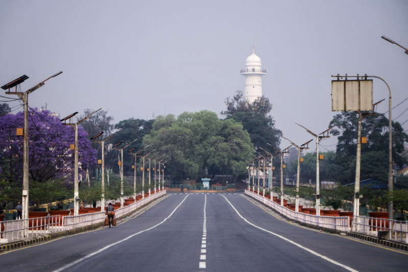 आजदेखि काठमाडौँको निषेधाज्ञामा कडाइ : बेलुकी ८ बजेपछि सवारीसाधन सञ्चालनमा रोक, अबको निषेधाज्ञामा के खुल्ने के नखुल्ने ?