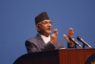 एमाले अध्यक्ष ओलीको स्वास्थ्यमा समस्या, अत्यावश्यक बाहेक सबै भेटघाट बन्द !