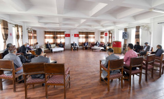 दल फुटाउने अध्यादेश आजै जारी हुने सम्भावना, एकै दिन एमालेका दुई बैठक बस्दै