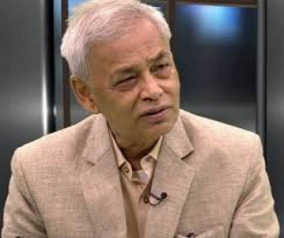 काँग्रेस नेता प्रदीप गिरिको स्वास्थ्यमा जटिल समस्या, मुम्बईमा उपचार हुँदै