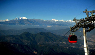 रिसोर्टमा  जाने पाहुनालाई लक्षित गरेर चन्द्रागिरि केवलकार सञ्चालनमा