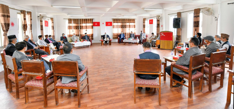 आन्तरिक तयारी नपुगेको भन्दै फेरि सर्‍यो एमाले स्थायी कमिटी बैठक, ३ बजे बस्ने