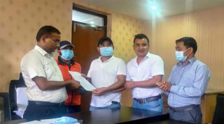 पेट्रोलिमय पदार्थको मूल्य वृद्धि फिर्ता गर्न नेविसंघसहित पाँच विद्यार्थी संगठनको माग