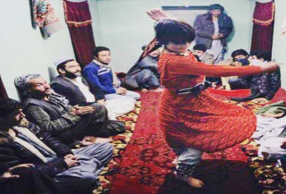 बच्चा बाजी कुप्रथा : १० वर्ष आसपासका बालकहरुलाई गरिन्छ यौन दुर्व्यवहार