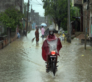 अझै दुईदिन वर्षा हुने : कुन-कुन क्षेत्र र नदी आसपास बाढीको जोखिम ?