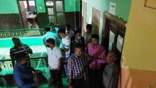 करार नियुक्ति माग्दै कन्ट्रायक्ट शिक्षकले तताए आन्दोलन
