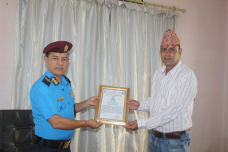 कर्णालीकै सर्वोत्कृष्ट प्रहरी बने नारायणप्रसाद शर्मा