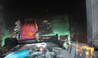 वडा कार्यालयमा आगजनी गर्नेमाथि कारबाही गर्न नगरप्रमुखको माग, फरार व्यक्तिको खोजीमा  प्रहरी