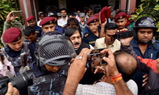 रौतहट बम काण्डका आरोपी पूर्वमन्त्री आलमको रिट ‘हेर्न नमिल्ने’मा