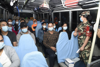 दशैँ बिदामा घरजाने आफ्ना कर्मचारीलाई सेनाले बस र हेलिकप्टरबाट घरसम्म पुर्‍याउँदै (तालिकासहित)