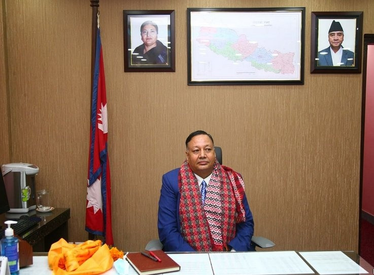 शिक्षामन्त्री पौडेलका अगाडी यस्ता छन् चुनौतीका चाङ्ग, शिक्षकका लागि के गर्दैछन् ?