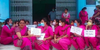 ईसीडी शिक्षकको तलबबारे देशभरबाट गुनासो आएपछि शिक्षामन्त्री पौडेलले दिए यस्तो निर्देशन