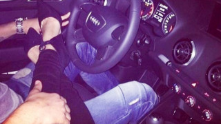 महिला शिक्षिकाले कारमा राखेर आफ्नै विद्यार्थीसँग राखिन् शारीरिक सम्बन्ध, यसरी खुल्यो पोल