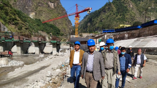 प्राकृतिक विपत्तिको चपेटामा मध्य भोटेकोसी, एक वर्षभित्रमा सक्ने लक्ष्य