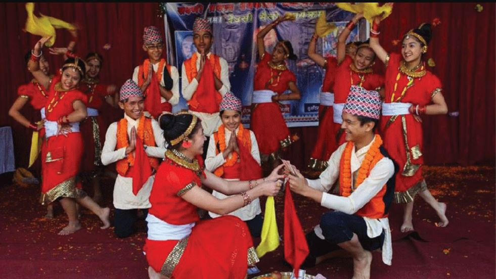 मौलिकपन जोगाउन कलाकार सङ्घको देउसीभैलो