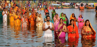 आजबाट  छठ  पर्व विधिवत् सुरु, पर्वको प्रारम्भ  ‘नहाय–खाय’